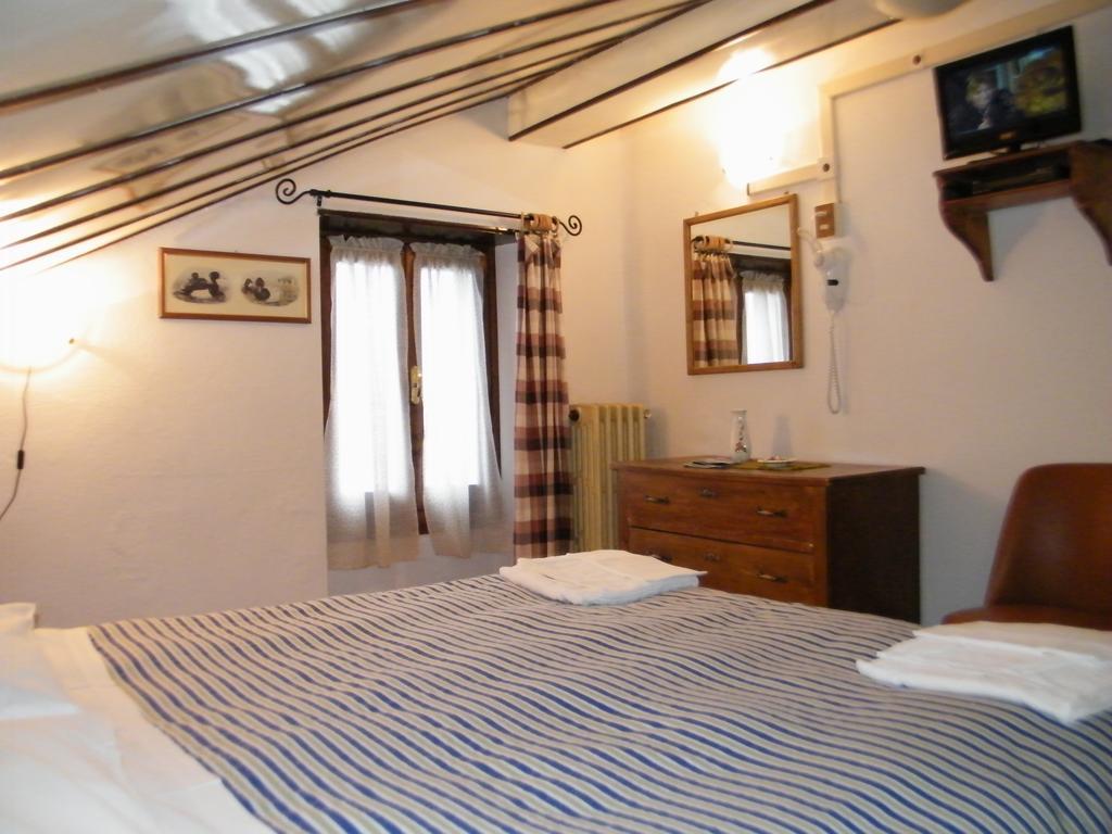 Albergo Ristorante Macugnaga Zimmer foto